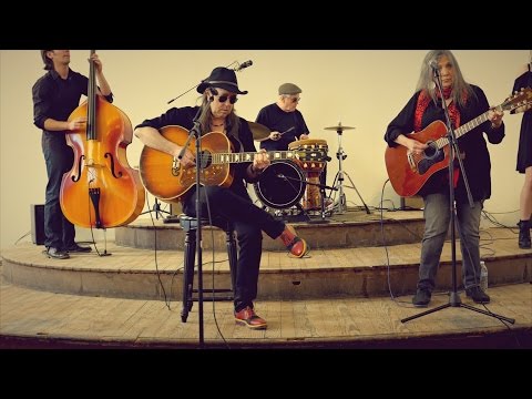 David and Sara Surkamp (of Pavlov's Dog) - "Blowin' Out of Memphis" — video thumbnail