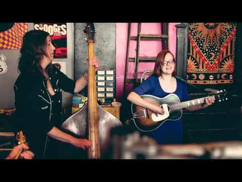The Skekses "Lonely Cowgirl" — video thumbnail